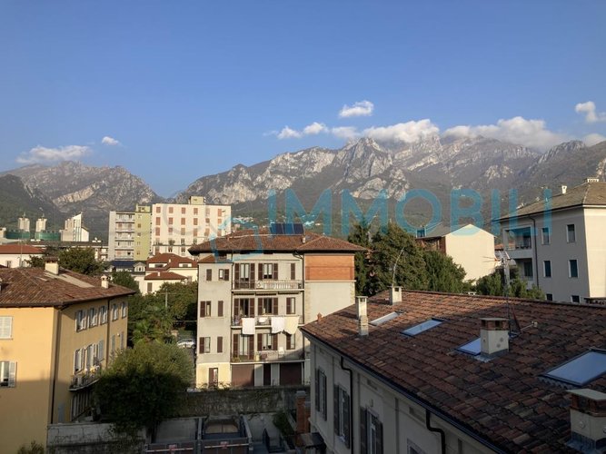 MONOLOCALE PALAZZO MONTI Lecco