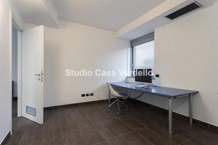 A Verdello – Ufficio di Prestigio Pronto all'Uso Verdello