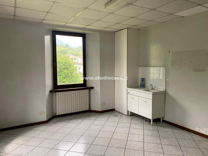 CENTRALE E SERVITISSIMA! Sant'Omobono Terme