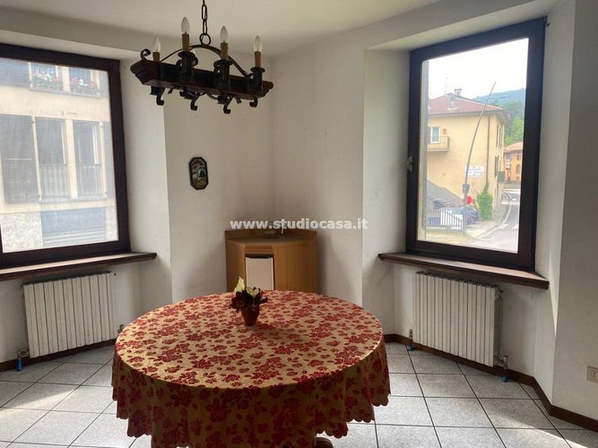 CENTRALE E SERVITISSIMA! Sant'Omobono Terme