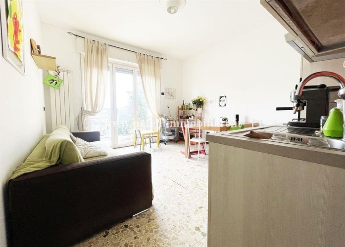 ALZANO  LOMBARDO  - LUMINOSO TRILOCALE CON BOX Alzano Lombardo