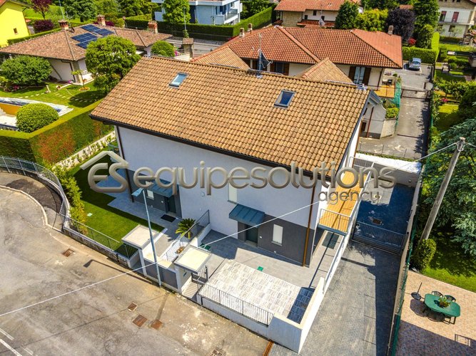 villa bifamiliare Sorisole