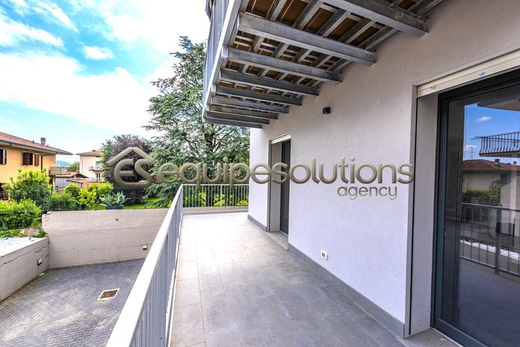 villa bifamiliare Sorisole