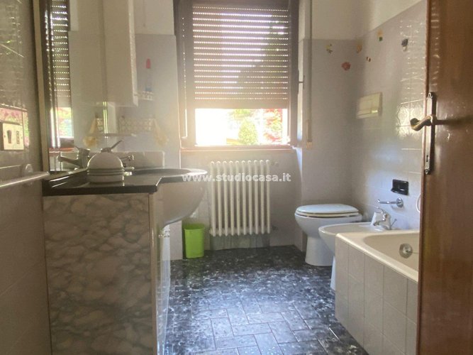 VILLA BIFAMILIARE! Algua