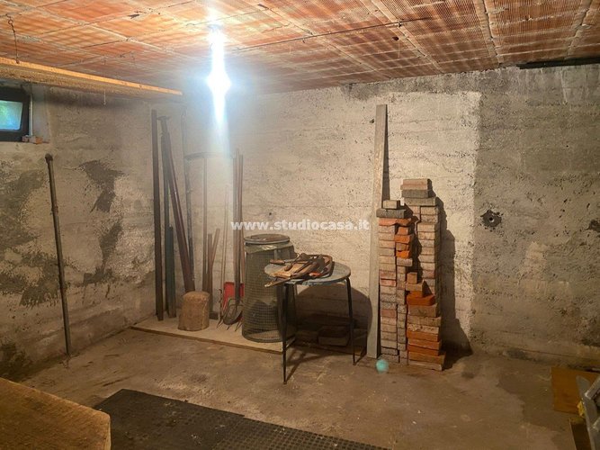 VILLA BIFAMILIARE! Algua