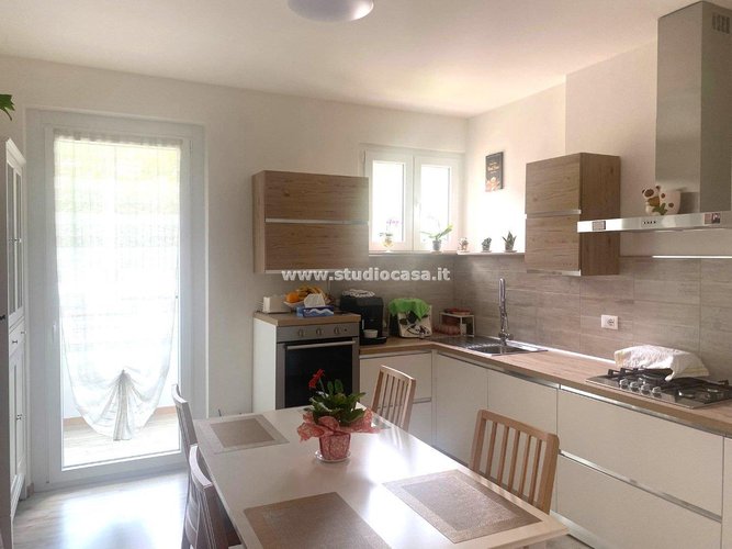 CENTRALE E SERVITISSIMA! Sedrina