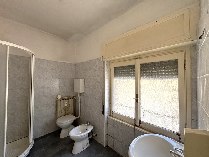 (11.25) Bilocale - Canzo, Via Verza Canzo