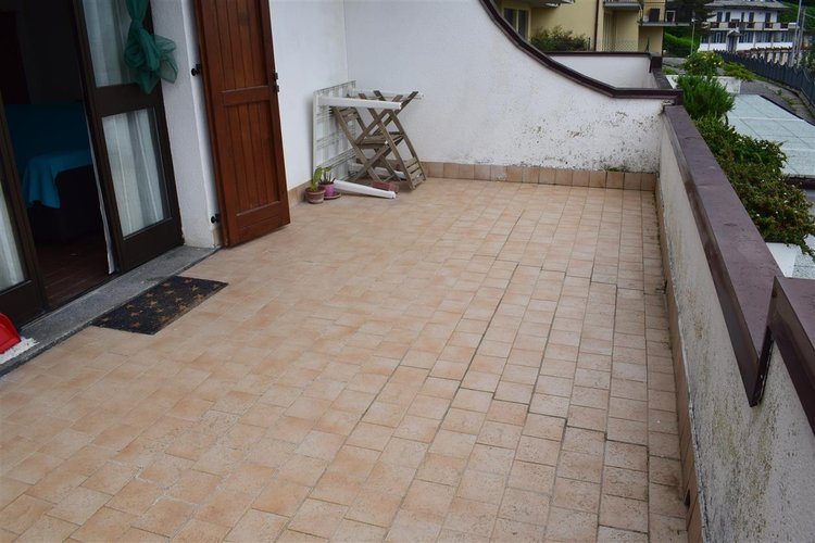 Cornalba, grazioso bilocale arredato con cantina e posto auto Cornalba