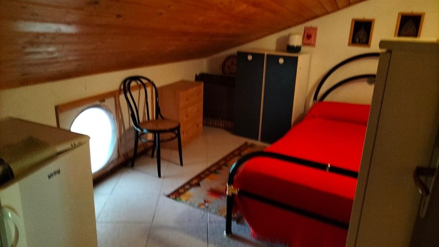 Serina Bagnella, imperdibile luminosa porzione di casa indipendente Serina