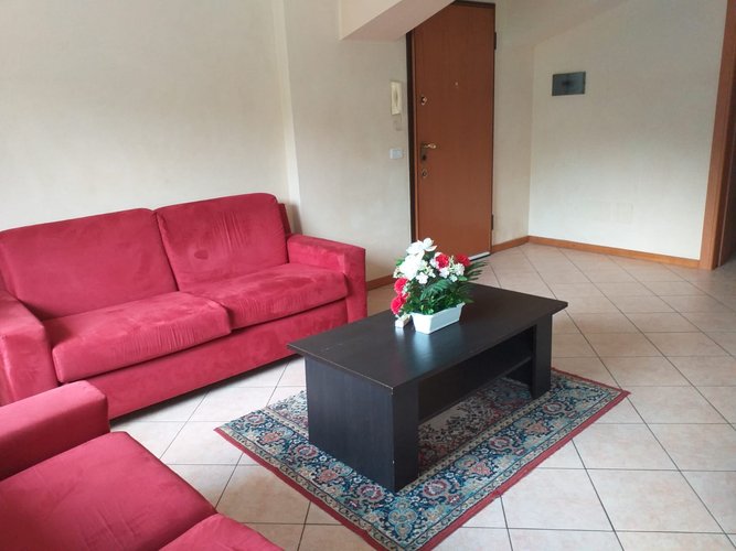 ZONA CENTRALE E SERVITA! San Giovanni Bianco