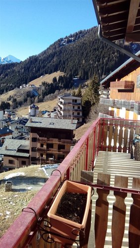 Foppolo, luminoso monolocale arredato e con cantina Foppolo