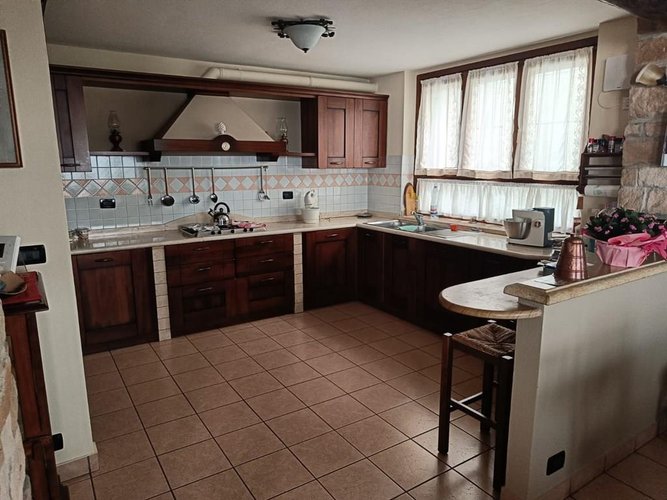 Villa 6 locali - Rif. 245 Montano Lucino