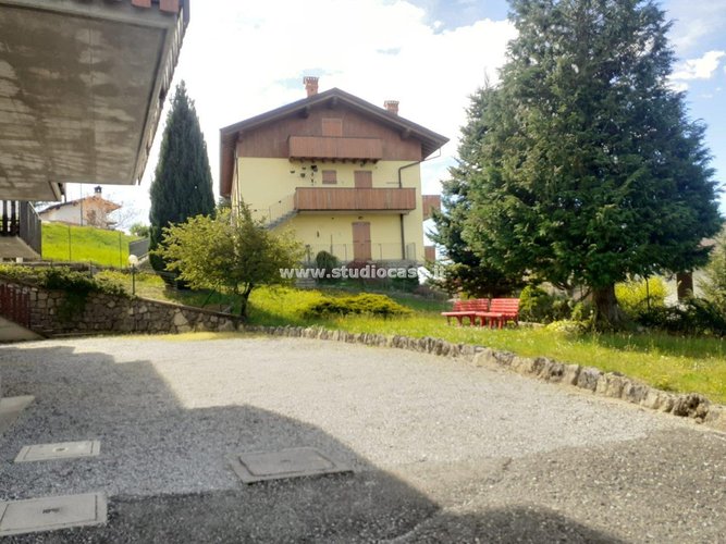 PANORAMA SULLA VALLE!! Costa Serina