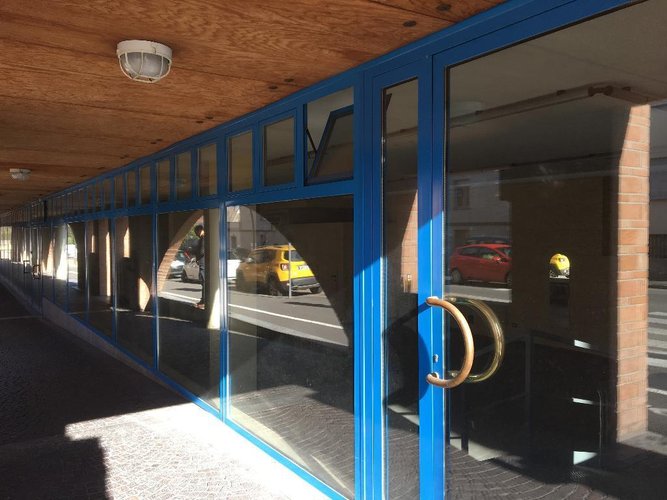 NEGOZIO VIA OSLAVIA 2 Lecco