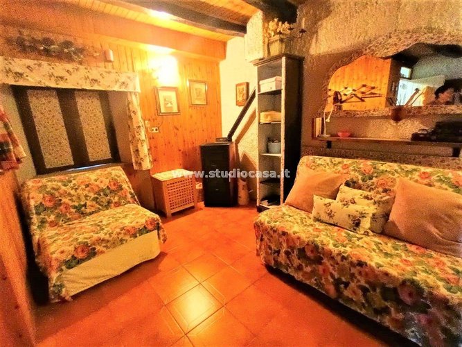 ANTICO BORGHETTO!! Blello