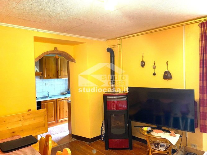 SUPER RISTRUTTURATO! Carona