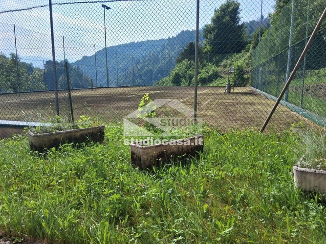 CONTESTO SIGNORILE! Roncobello