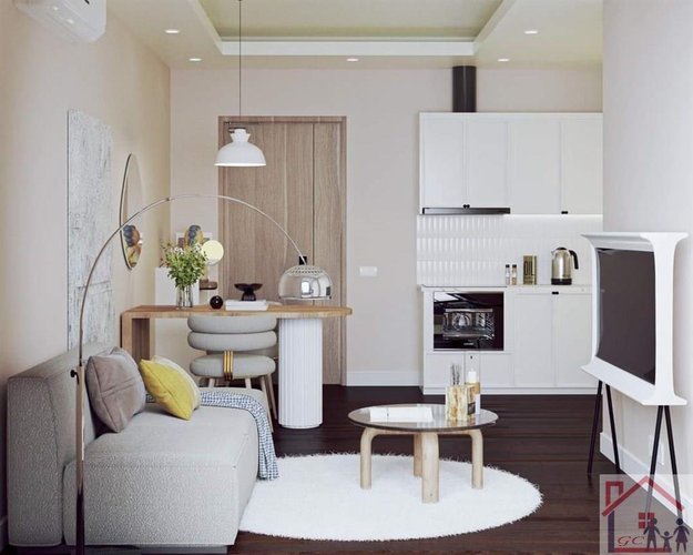 ROVELLASCA (Como) – Ampio Quadrilocale con Giardino Privato Rovellasca