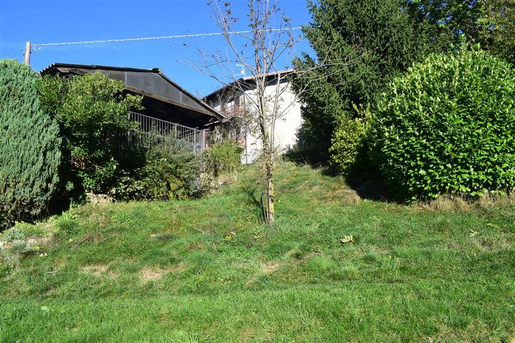 Serina frazione Corone, rustico indipendente con giardino