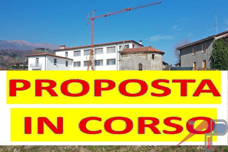 Ampio trilocale con giardino Pontida