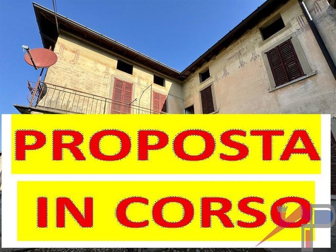 Porzione di casa da riattare Cisano Bergamasco
