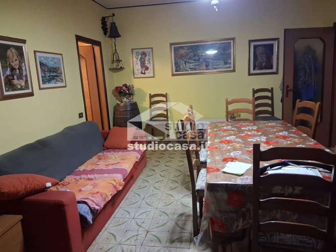 BACIATA DAL SOLE! Taleggio