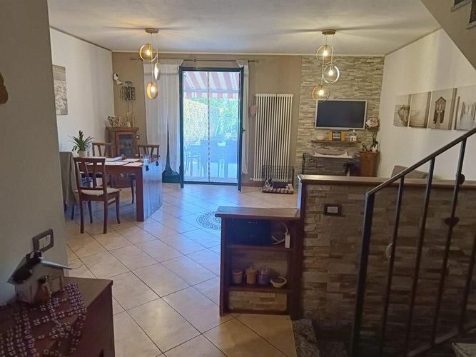 Villa a schiera 5 locali - Rif. 284 San Fermo della Battaglia