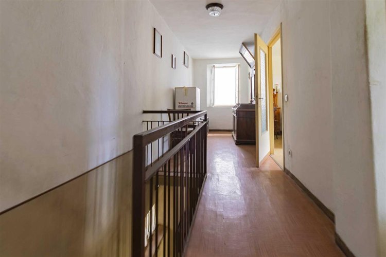 Costa Serina abitabile singola casa d’epoca con corte esclusiva Costa Serina