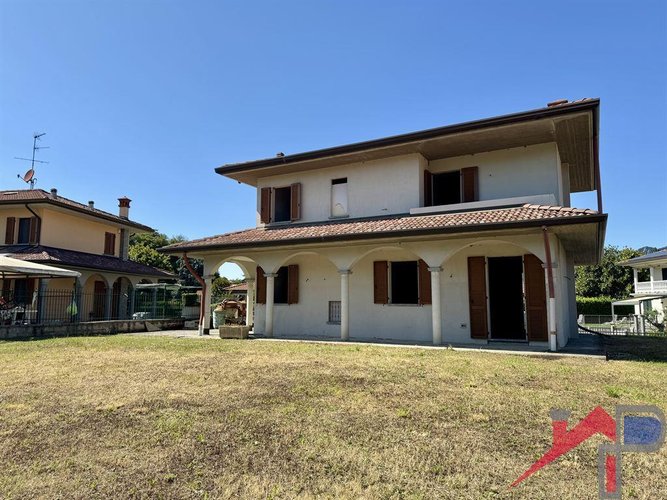 Villa singola Al rustico Monte Marenzo