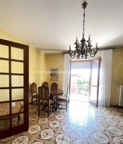 Ampio trilocale con box e cantina in zona residenziale a Ponte San Pietro Ponte San Pietro