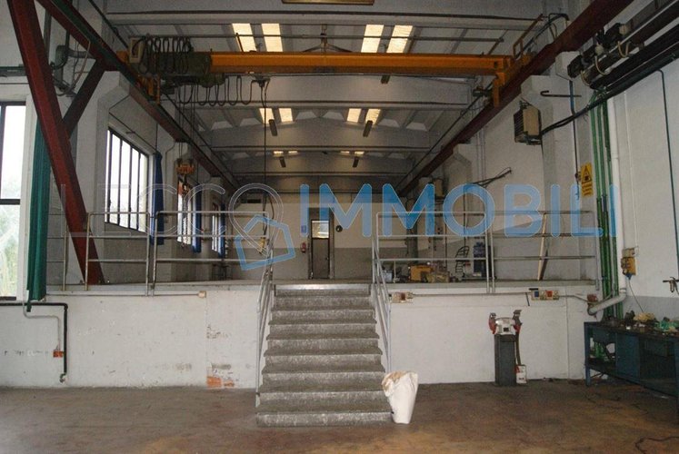 CAPANNONE LAGO 2 Lecco