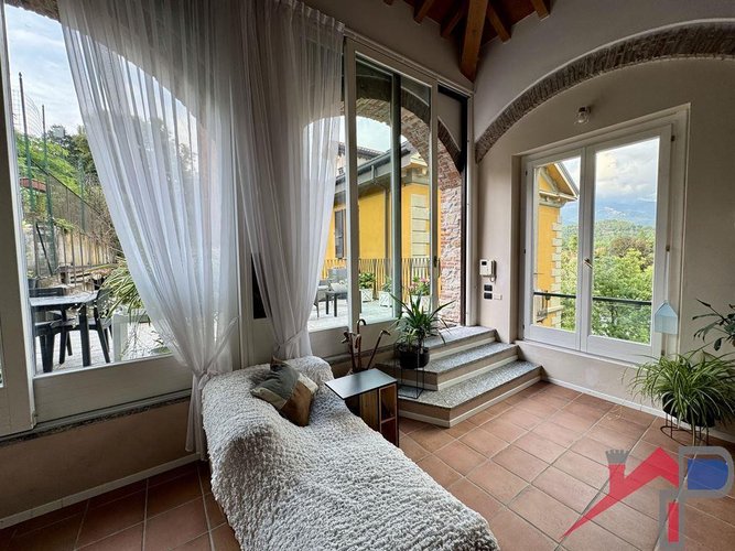 Brivio panoramico appartamento vista fiume Brivio