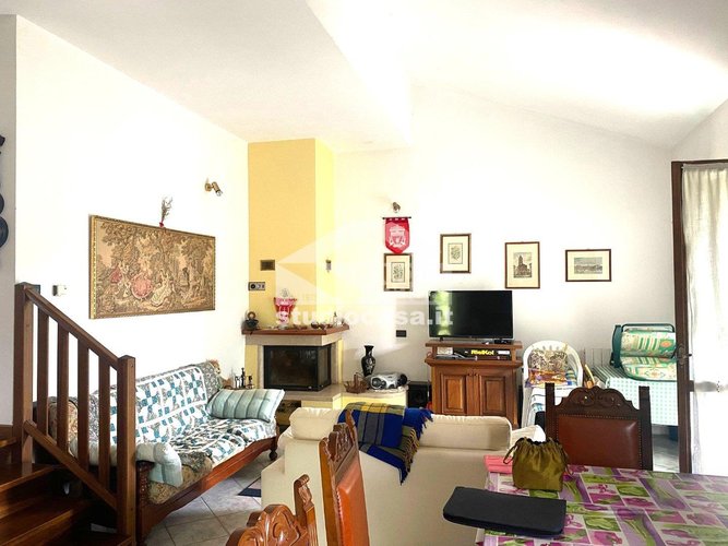 IMMERSA NEL VERDE! Brumano