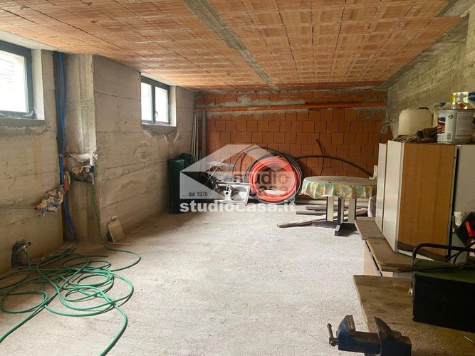 IMMERSA NEL VERDE! Brumano