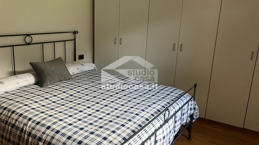 CENTRALE E SERVITA!!! Lenna