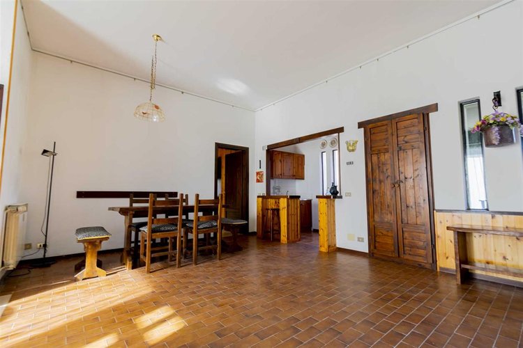 Oltre il Colle, luminoso e panoramico trilocale con terrazzo solarium Oltre il Colle