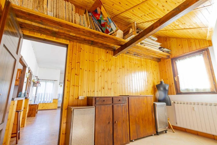 Oltre il Colle, luminoso e panoramico trilocale con terrazzo solarium Oltre il Colle