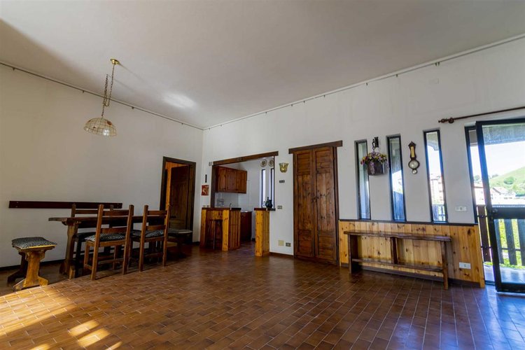 Oltre il Colle, luminoso e panoramico trilocale con terrazzo solarium Oltre il Colle