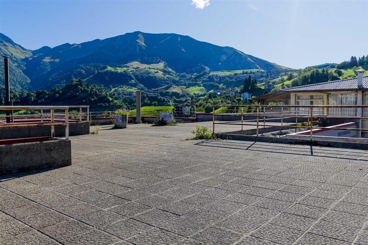 Oltre il Colle, luminoso e panoramico trilocale con terrazzo solarium Oltre il Colle
