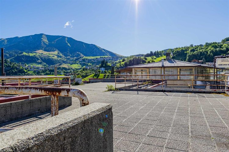 Oltre il Colle, luminoso e panoramico trilocale con terrazzo solarium Oltre il Colle