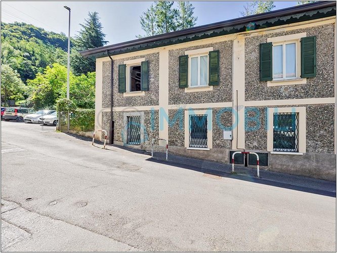 APPARTAMENTO STORIA MODERNA Lecco