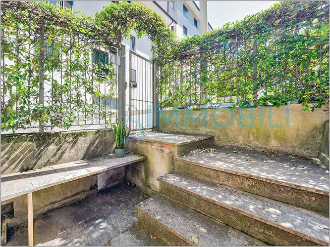 APPARTAMENTO STORIA MODERNA Lecco