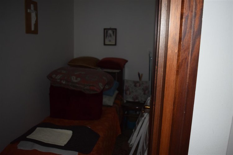 Costa Serina affare bilocali arredati con box Costa Serina