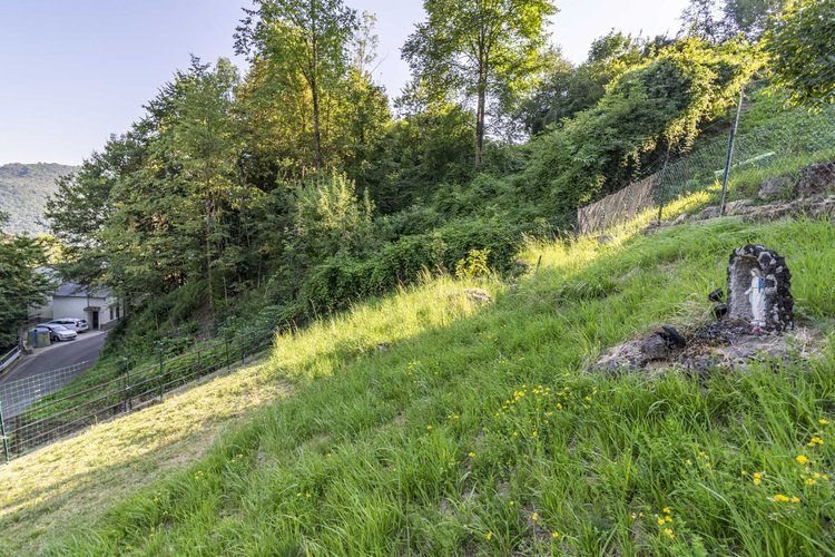 Algua Pagliaro, in villetta bifamiliare, ottimo trilocale con giardino e ampio terrazzo Algua