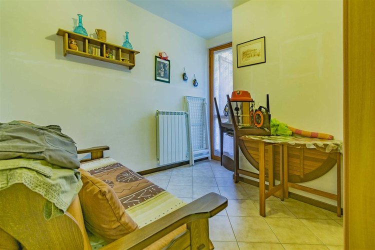 Sant'Omobono Terme in meravigliosa località baciata dal sole della frazione di Valsecca trilocale Sant'Omobono Terme