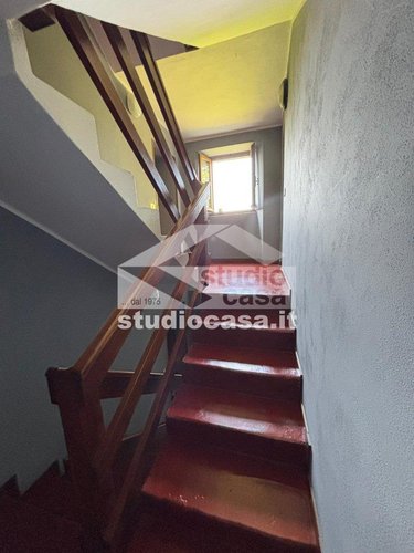 IN POSIZIONE SOLEGGIATA E TRANQUILLA! Val Brembilla