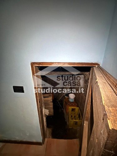 IN POSIZIONE SOLEGGIATA E TRANQUILLA! Val Brembilla