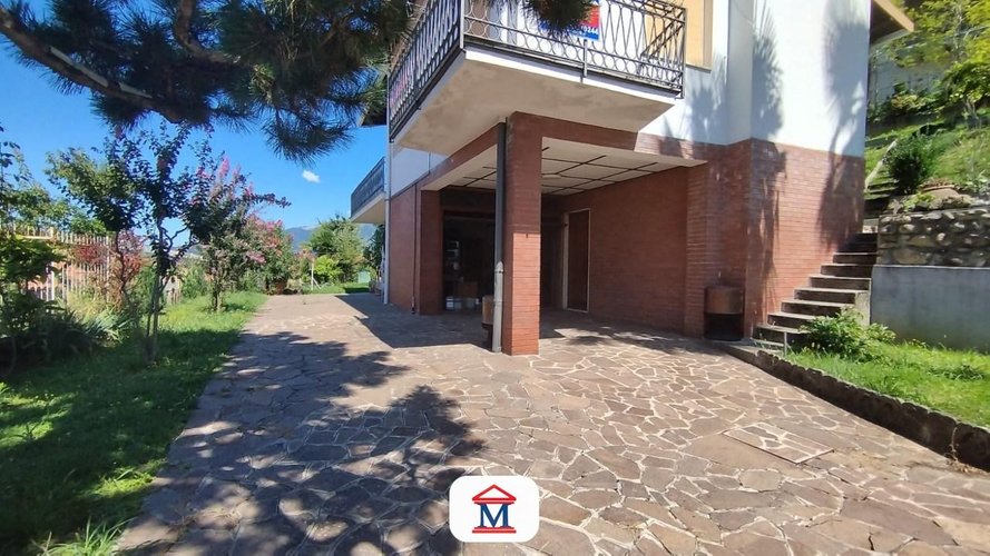 Casa indipendente Mozzo