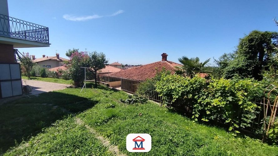 Casa indipendente Mozzo