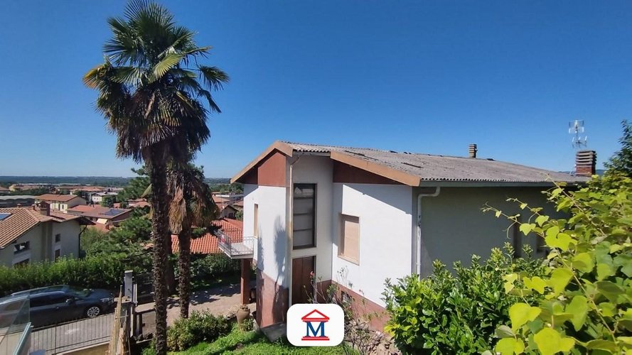 Casa indipendente Mozzo